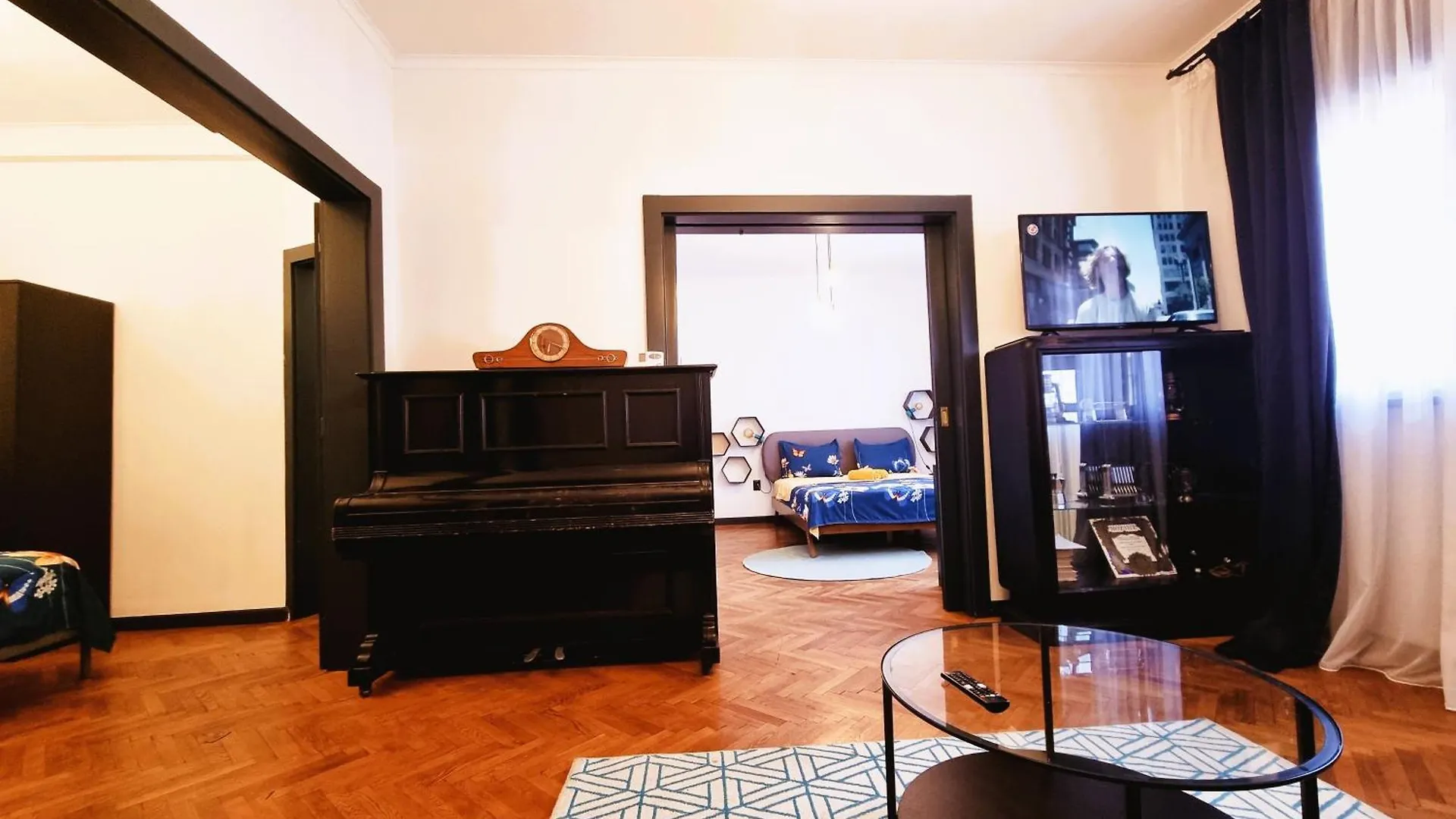 Central Old Town Exclusive - The Musician Bucarest Appartamento